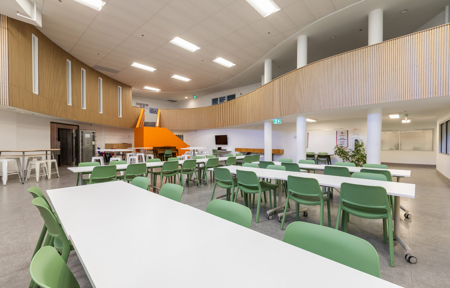 2-Vergo-Ecole Lucien-Guilbault-Montreal